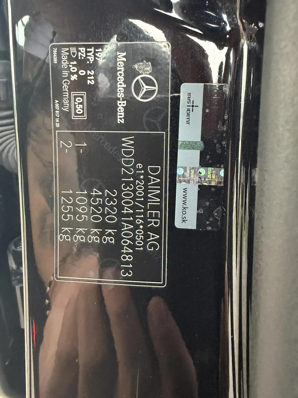 Mercedes-Benz E 220 AMG-LINE сервизна история, снимка 11 - Автомобили и джипове - 56231411