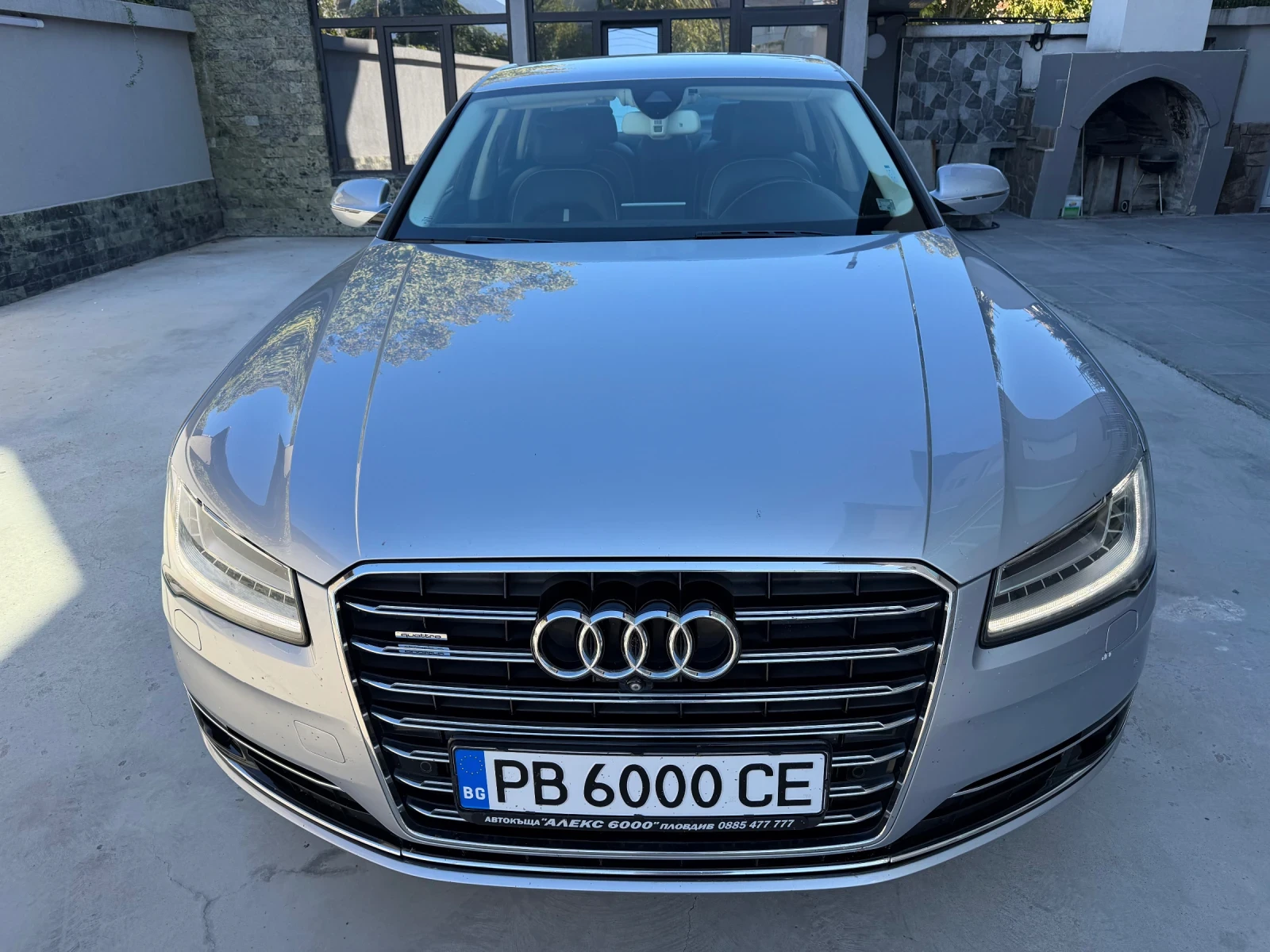 Audi A8