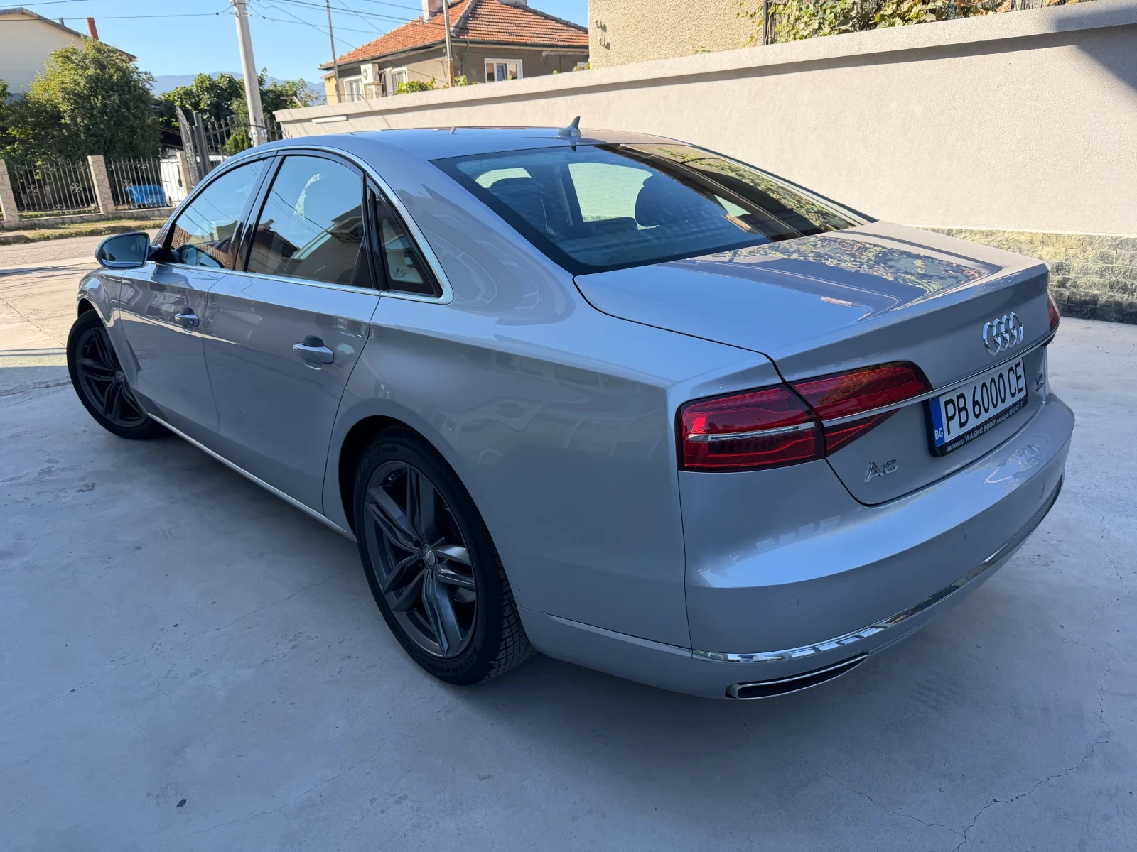 Audi A8, снимка 6 - Автомобили и джипове - 56549270