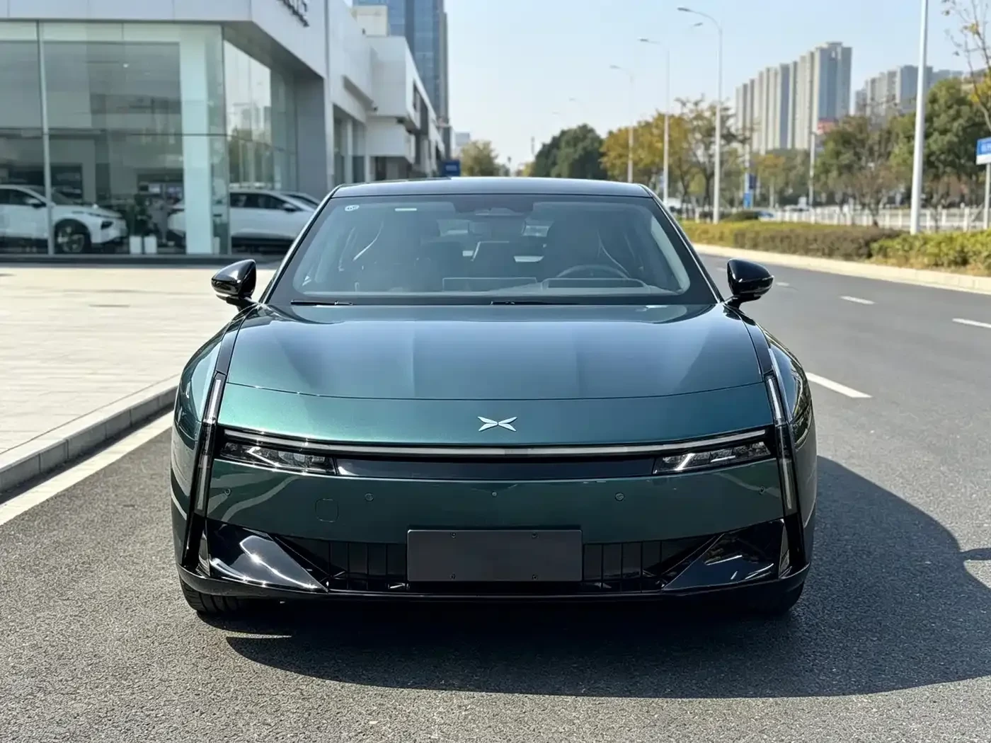 Xpeng P7 702 Long Range | XNGP | �������� �������� | �����  | Mobile.bg � ����������� 3