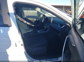 Toyota Rav4 2.5l Le, снимка 5