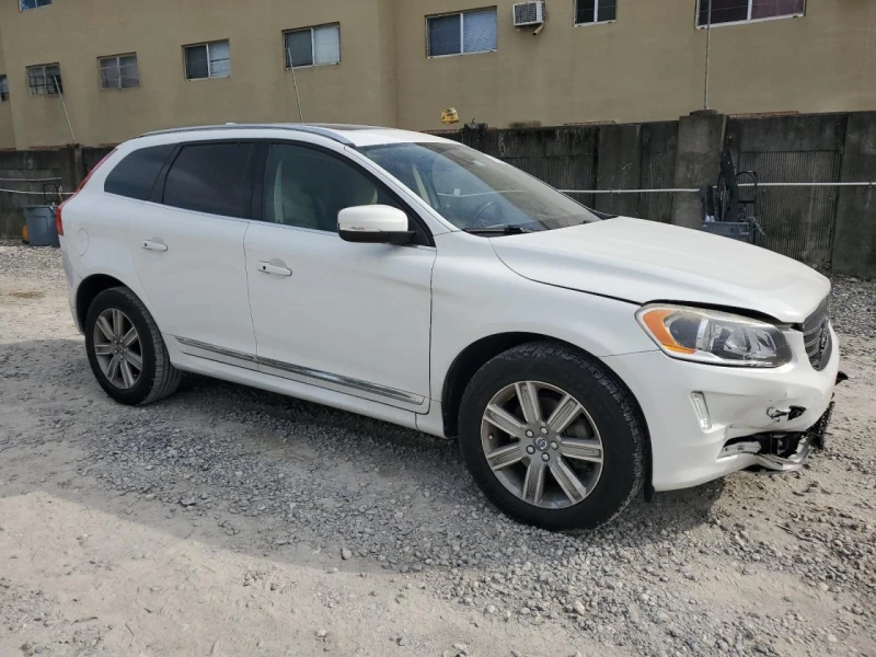 Volvo XC60 INSCRIPTION T5, снимка 2 - Автомобили и джипове - 48064962