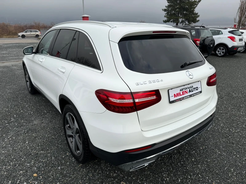 Mercedes-Benz GLC 250 (KATO НОВА)^(4-MATIC), снимка 8 - Автомобили и джипове - 48256095