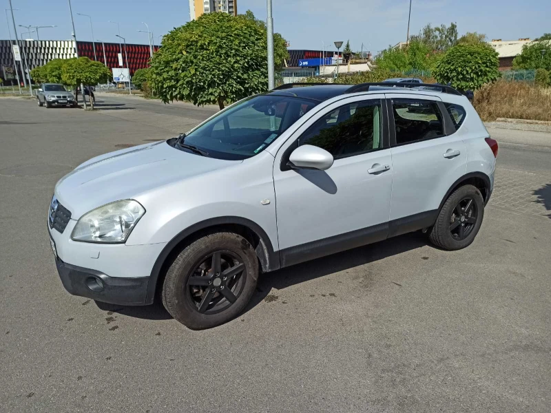 Nissan Qashqai, снимка 3 - Автомобили и джипове - 52413078