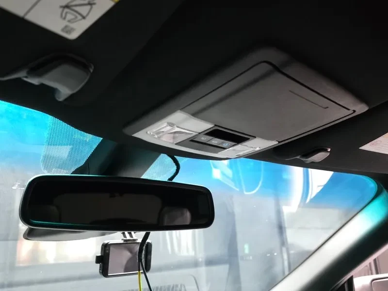 Ford Explorer 2.3 AWD, снимка 17 - Автомобили и джипове - 54351897