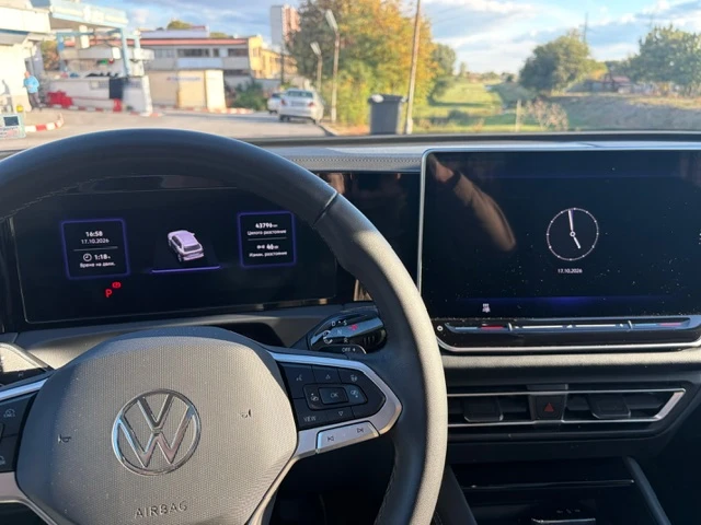 VW Tiguan VW TIGUAN III ELEGANCE 1.5 eHYBRID 272 �.�. | 2025 | Mobile.bg � ����������� 15