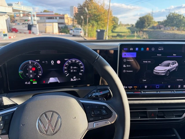 VW Tiguan VW TIGUAN III ELEGANCE 1.5 eHYBRID 272 �.�. | 2025 | Mobile.bg � ����������� 16