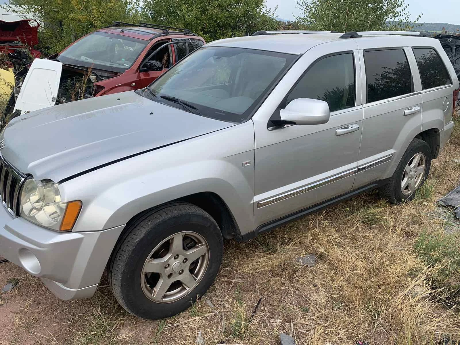 Jeep Grand cherokee  - изображение 3