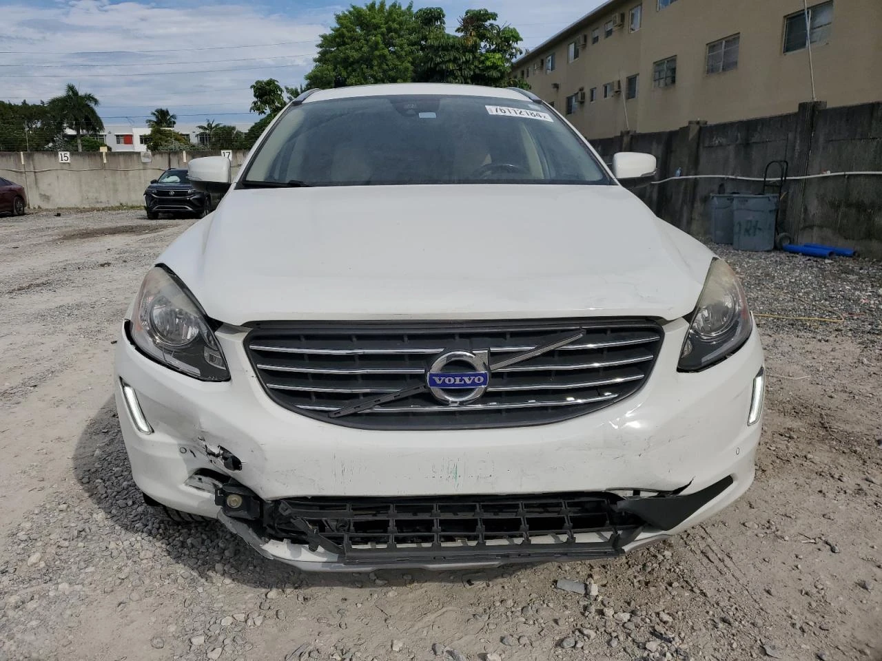 Volvo XC60 INSCRIPTION T5 - изображение 5