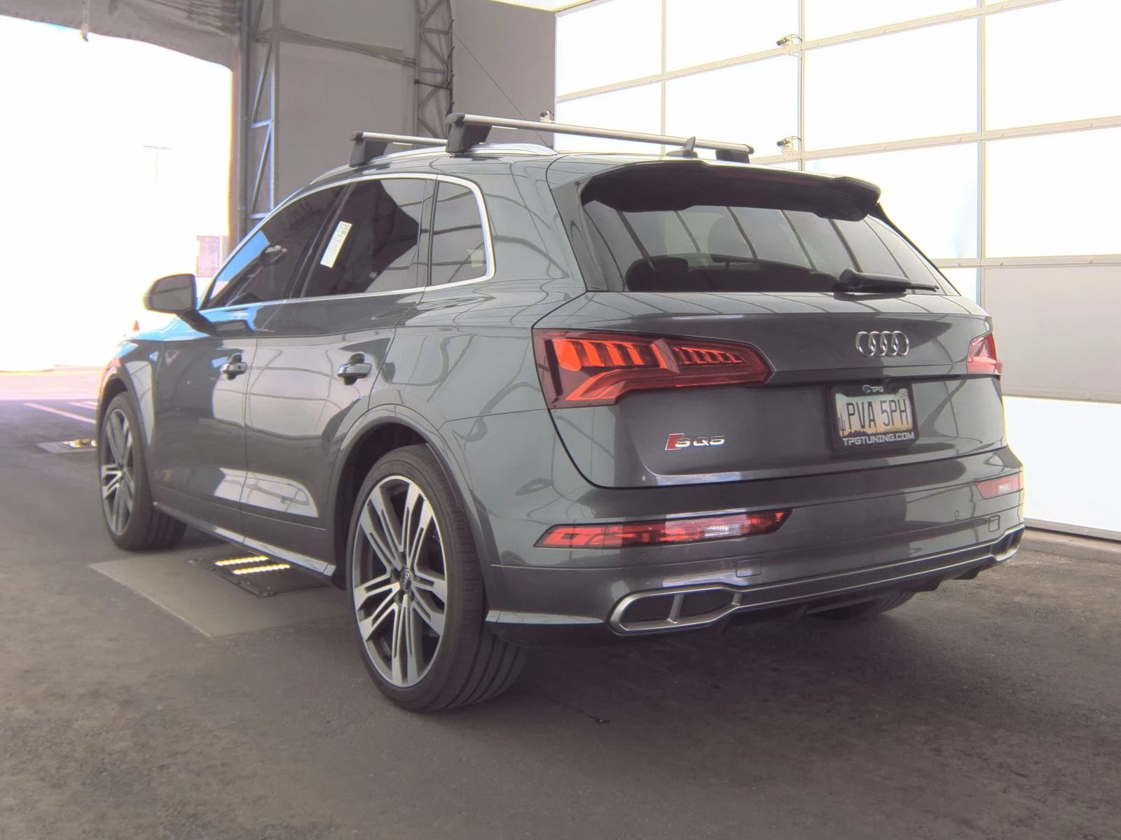 Audi SQ5 PRESTIGE* MATRIX* BANG* OLUFSEN* ДИСТРОНИК*  - изображение 4