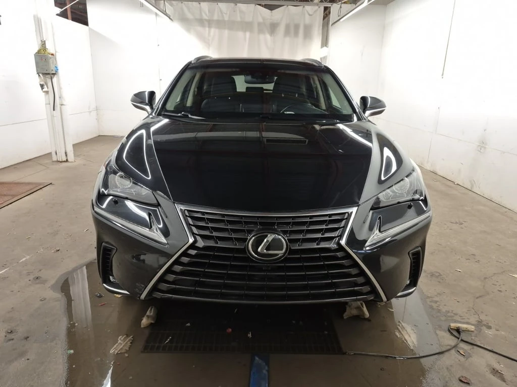 Lexus NX * 300 * CARFAX * БЕЗ ПЪРВОНАЧАЛНА ВНОСКА - изображение 8