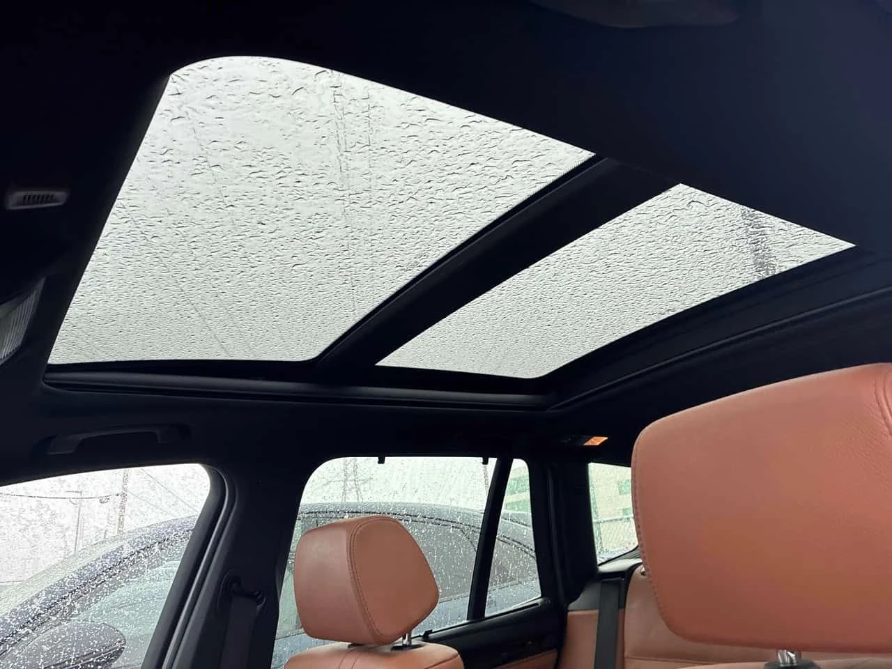 BMW X3 * xDrive35i * ПАНОРАМА* КАМЕРА* ПОДГРЕВ* , снимка 14 - Автомобили и джипове - 54145086