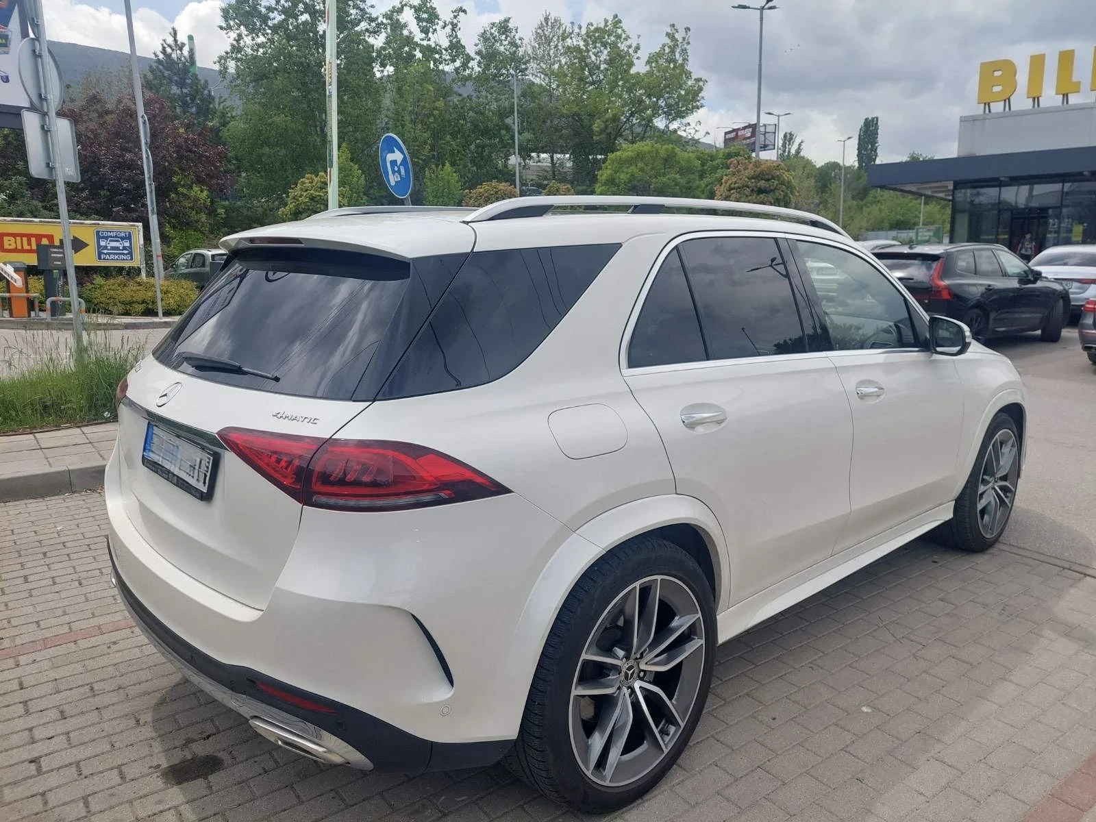 Mercedes-Benz GLE 450 AMG, снимка 5 - Автомобили и джипове - 54526709