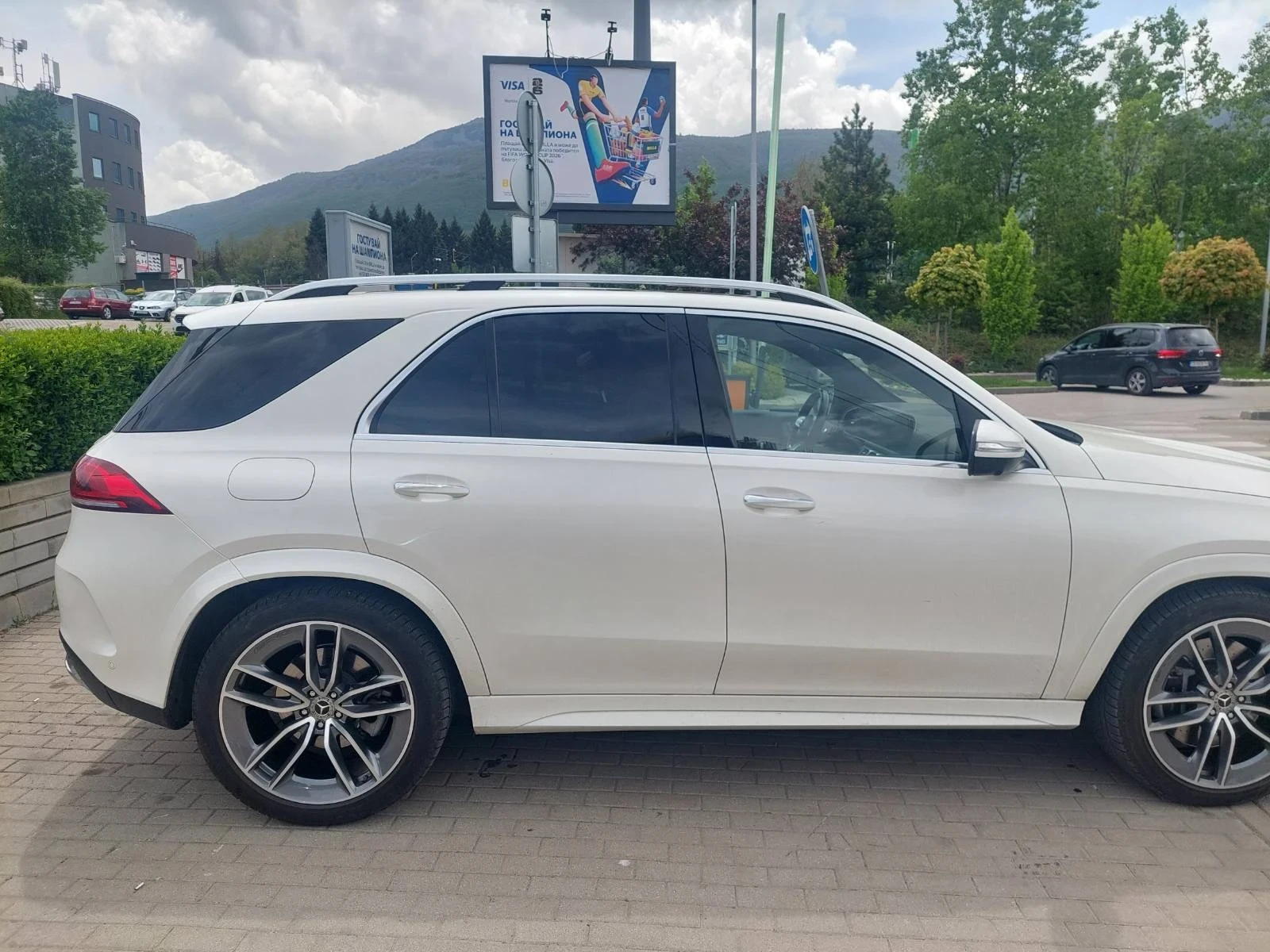 Mercedes-Benz GLE 450 AMG, снимка 7 - Автомобили и джипове - 54526709