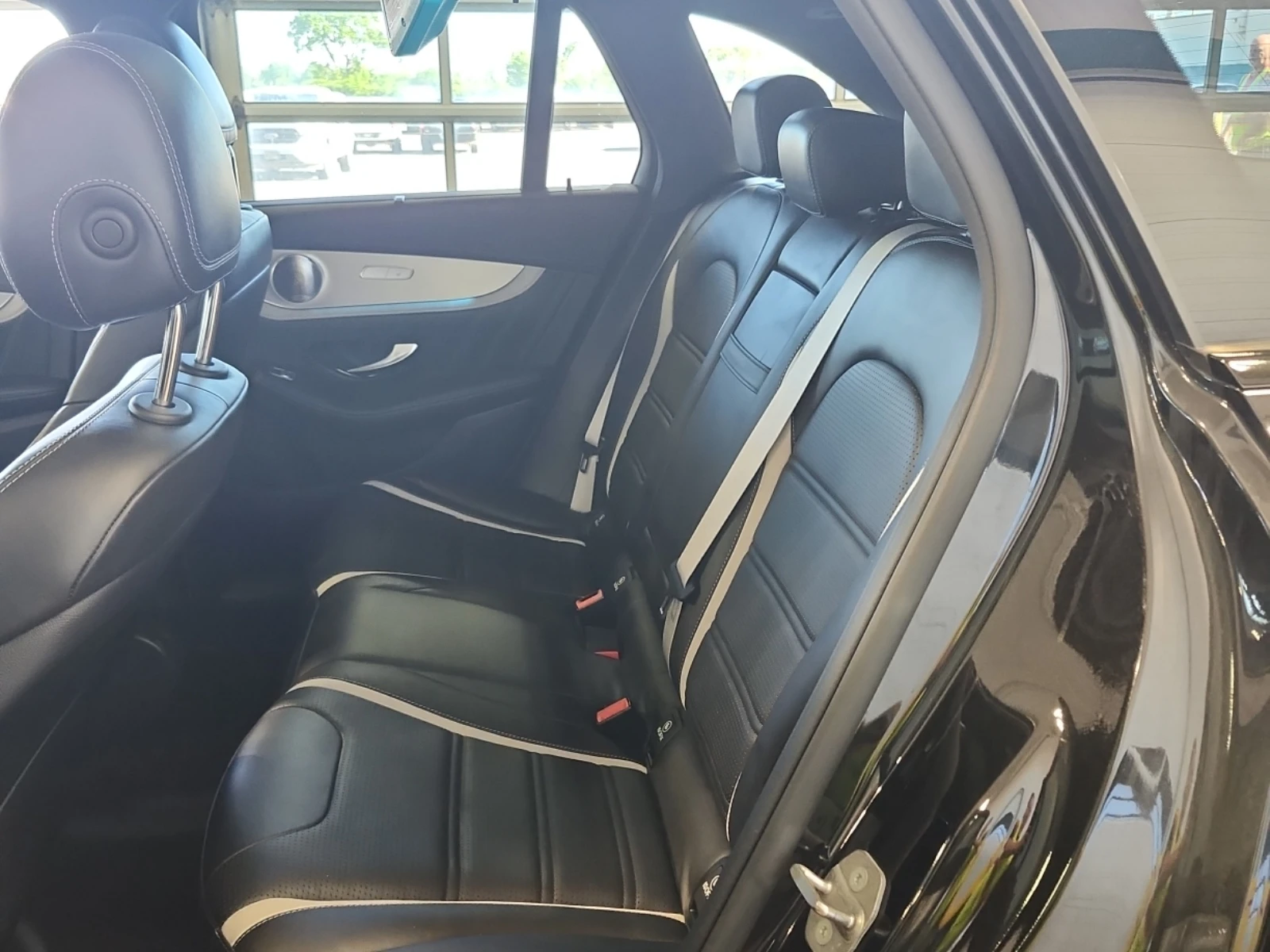Mercedes-Benz GLC 63 AMG S, снимка 15 - Автомобили и джипове - 54906328