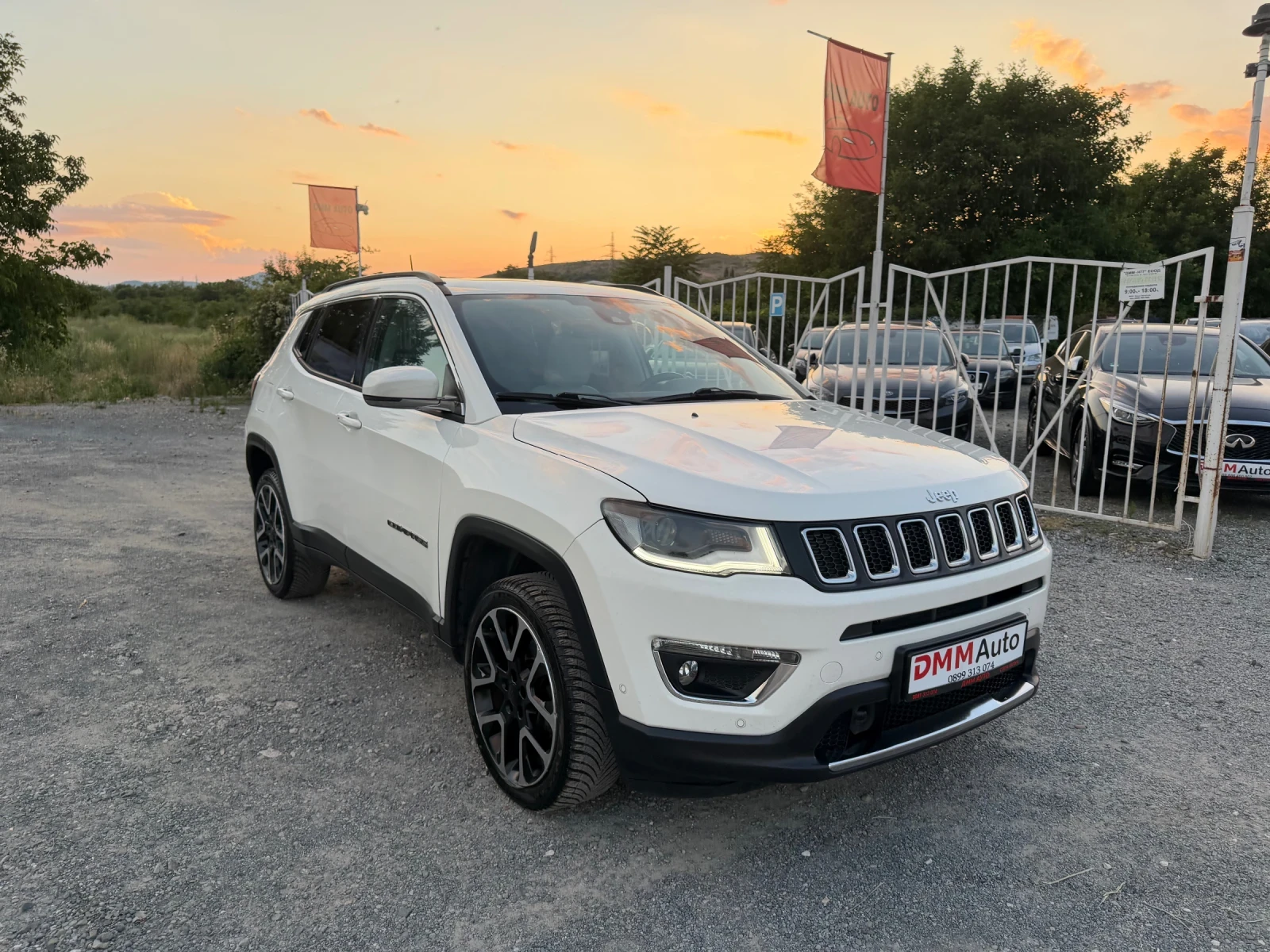 Jeep Compass 2.0 - 170 / LIMITED / 4X4 / АВТОМАТИК / ЕВРО6 , снимка 3 - Автомобили и джипове - 55053234