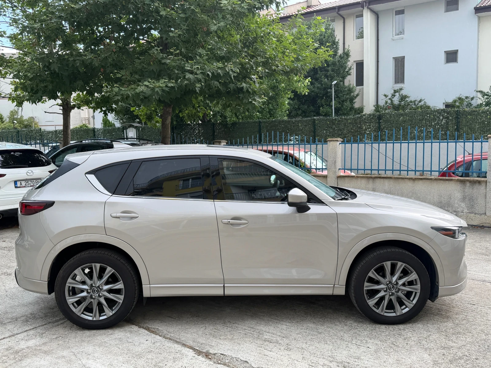 Mazda CX-5 2.5 4х4 Всички екстри, снимка 3 - Автомобили и джипове - 55224784