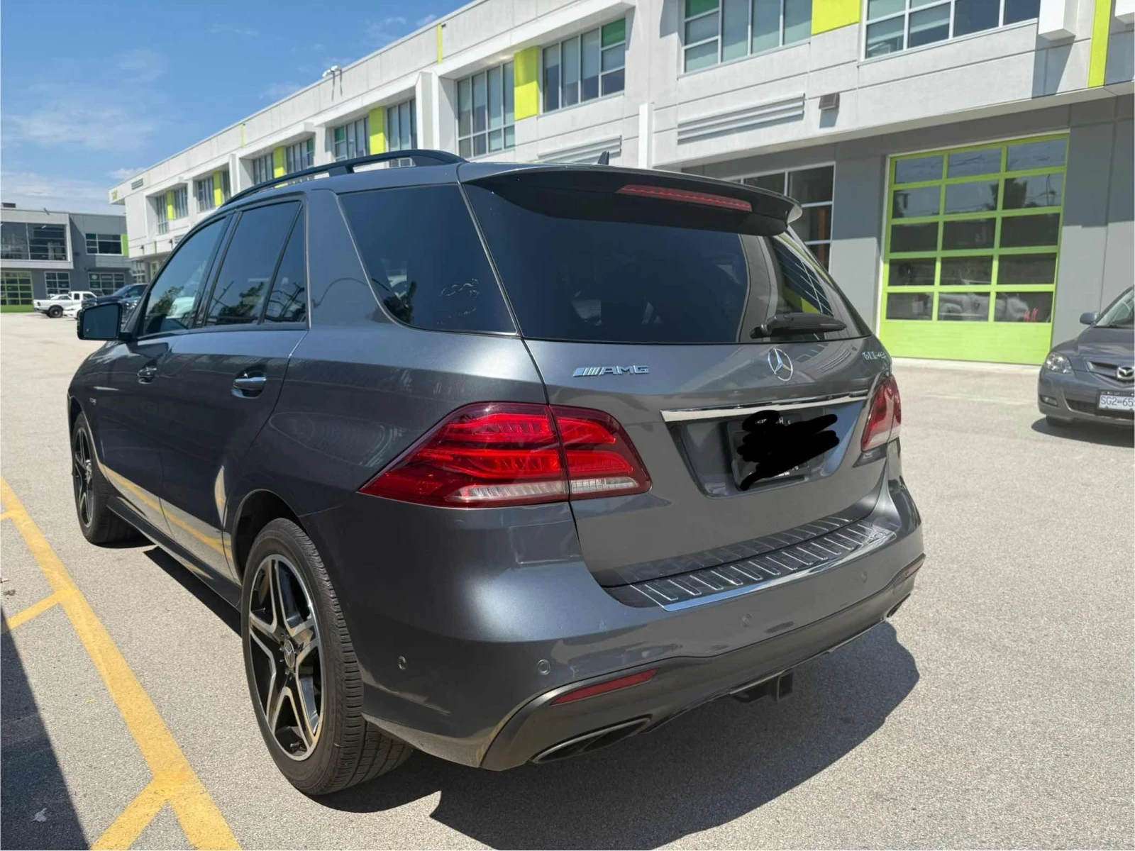Mercedes-Benz GLE 43 AMG 4MATIC* HARMAN KARDON* CARFAX , снимка 3 - Автомобили и джипове - 55505915