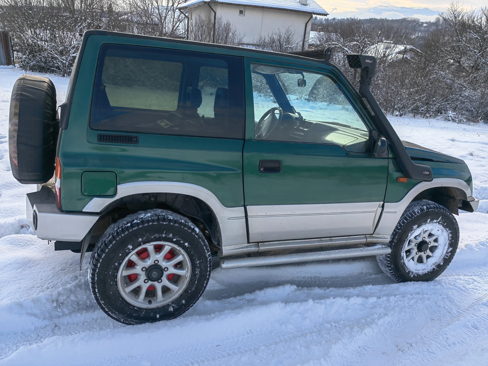 Suzuki Vitara, снимка 5 - Автомобили и джипове - 55609235