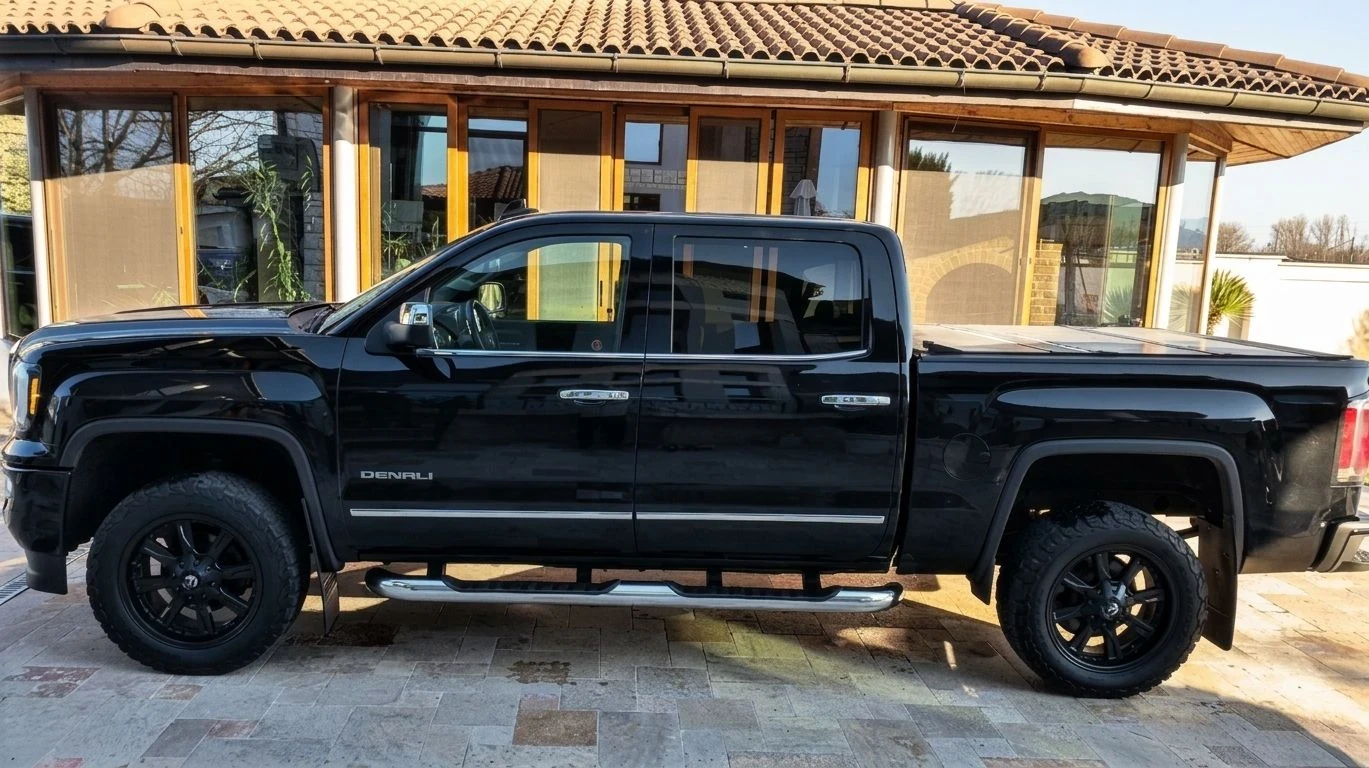 Chevrolet Gmc Sierra Denali, снимка 3 - Автомобили и джипове - 55677672