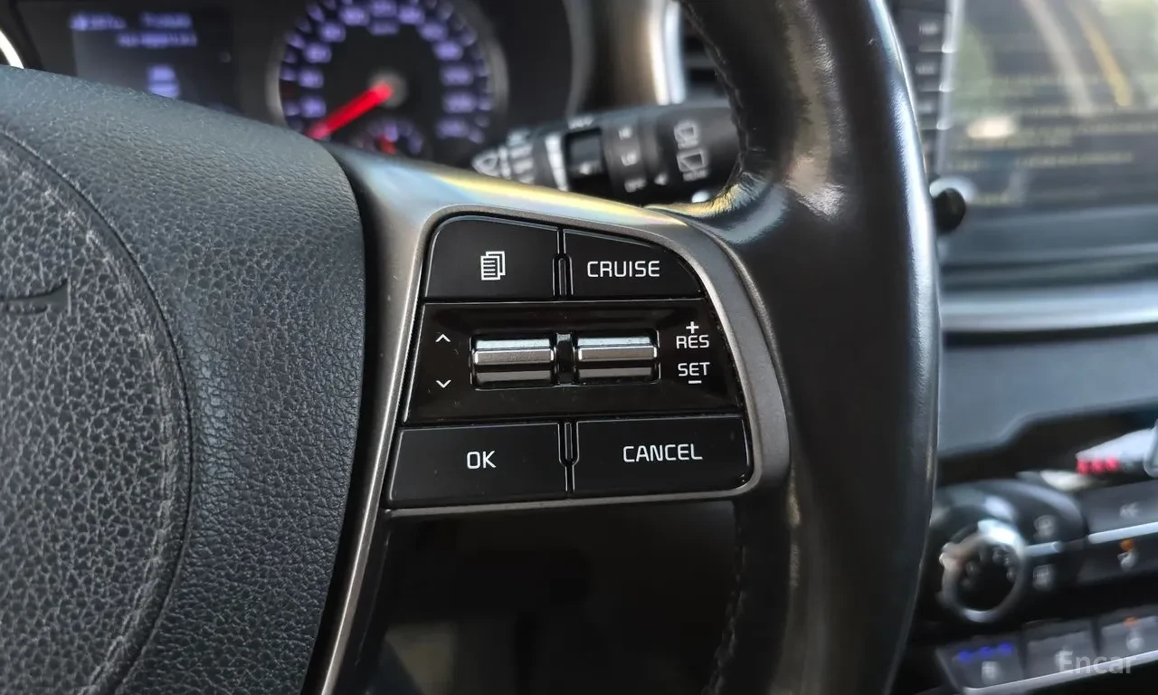 Kia Sorento 4 WD 2.0 Подгрев , снимка 12 - Автомобили и джипове - 56083437