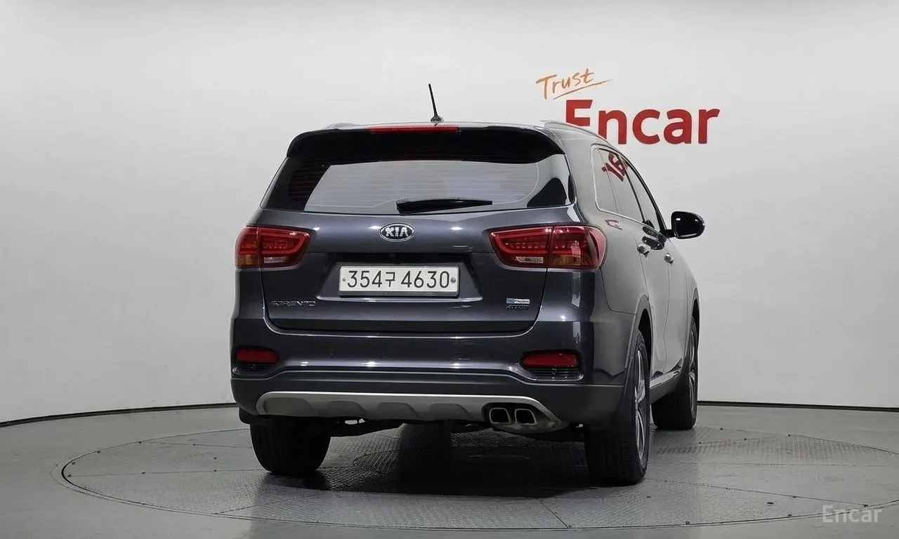 Kia Sorento 4 WD 2.0 Подгрев , снимка 3 - Автомобили и джипове - 56083437