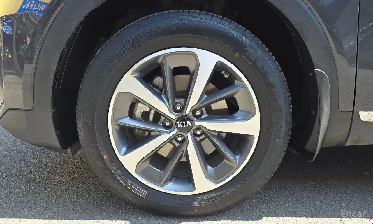 Kia Sorento 4 WD 2.0 Подгрев , снимка 16 - Автомобили и джипове - 56083437