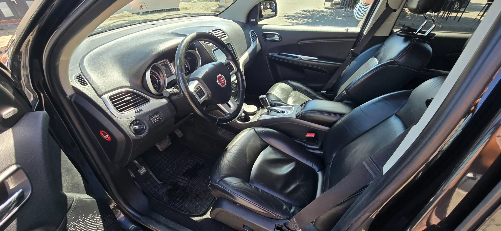 Fiat Freemont, снимка 8 - Автомобили и джипове - 56591262
