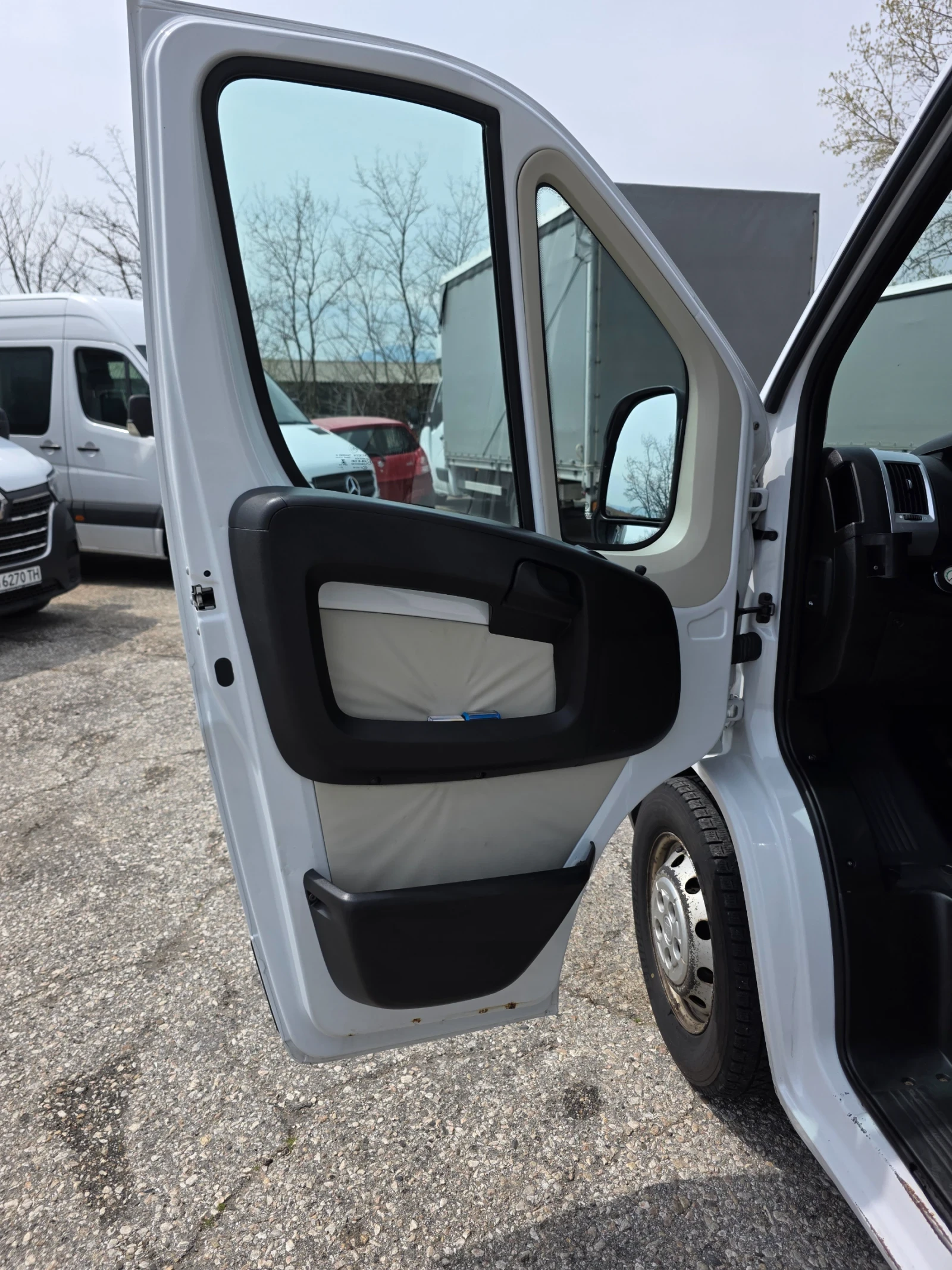 Fiat Ducato 2.3 180, снимка 11 - Бусове и автобуси - 54183895