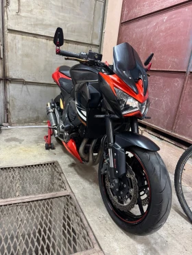 ����� �� �������� �� Kawasaki Zr 800