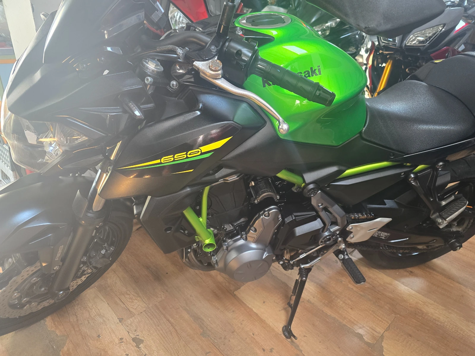 Kawasaki Z 650 ABS 35KW!!! A2!!!!, снимка 3 - Мотоциклети и мототехника - 54887613