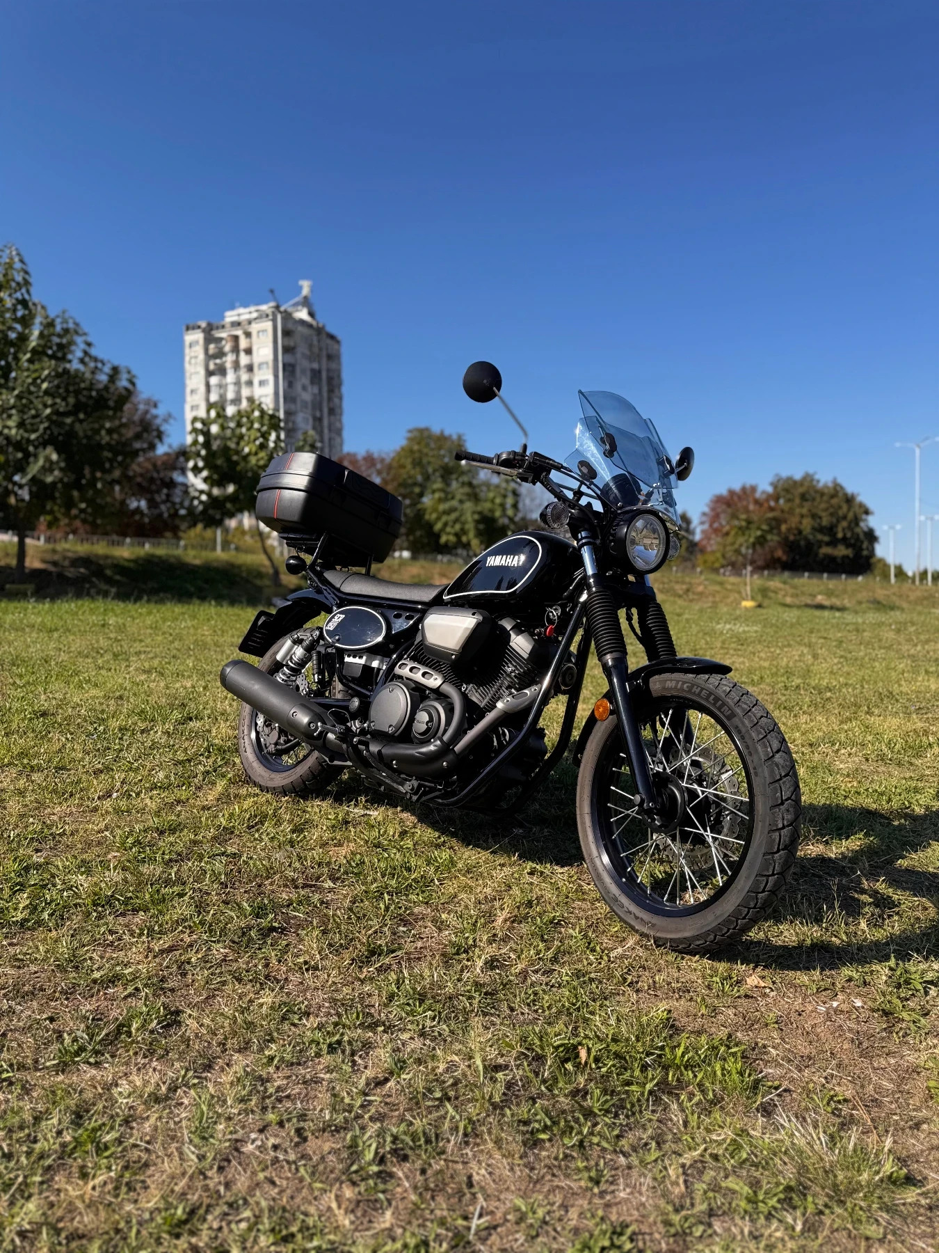 Yamaha Bolt Yamaha SCR 950 