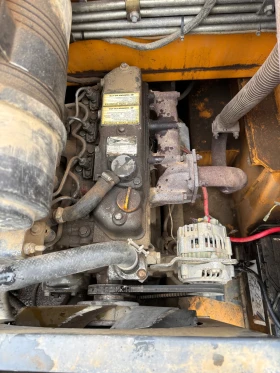 Мини челни товарачи GEHL Gehl/Mustang 2054, снимка 6