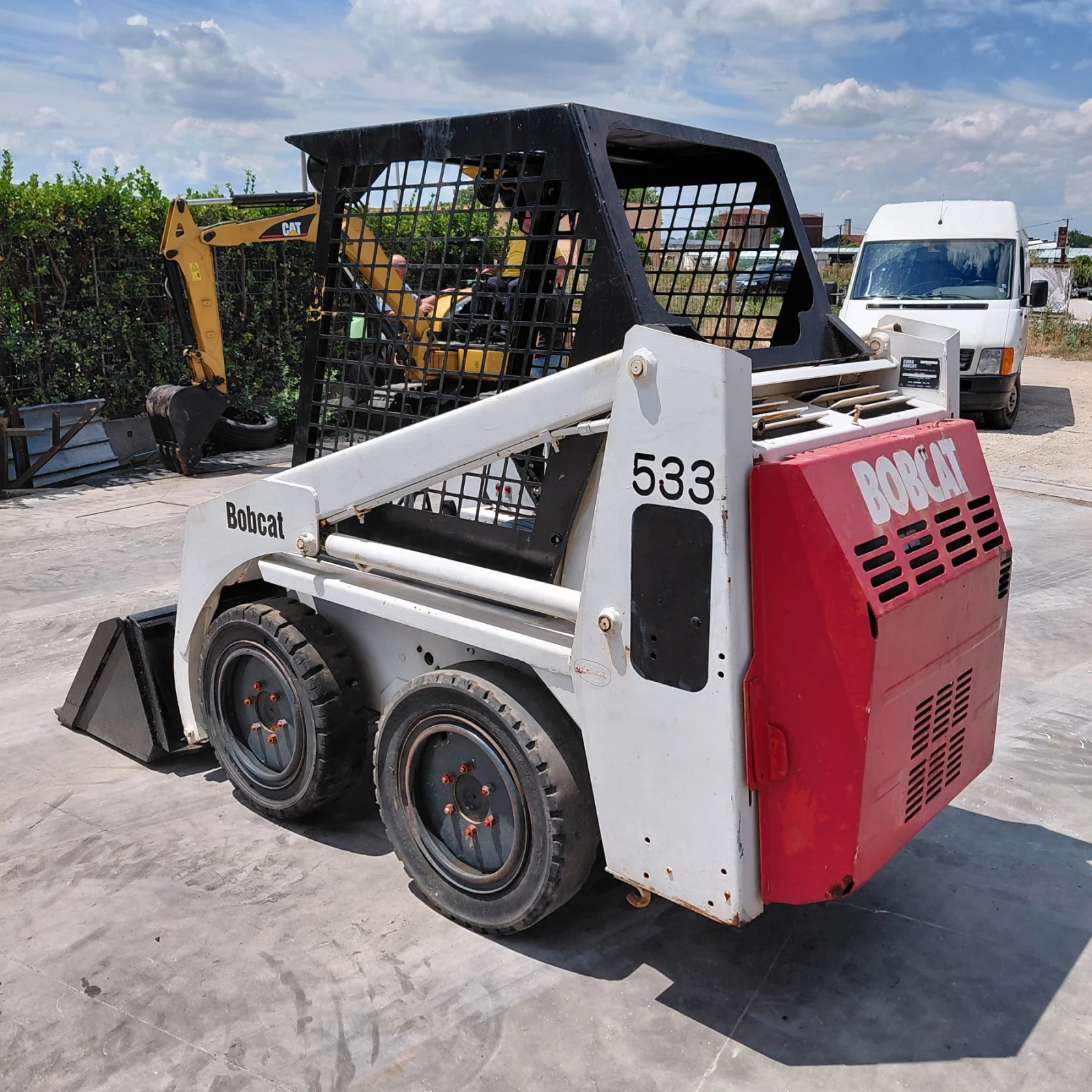 Мини челни товарачи Bobcat 533 * 800 МОТОЧАСА * ЛИНИЯ * , снимка 3 - Индустриална техника - 54162332