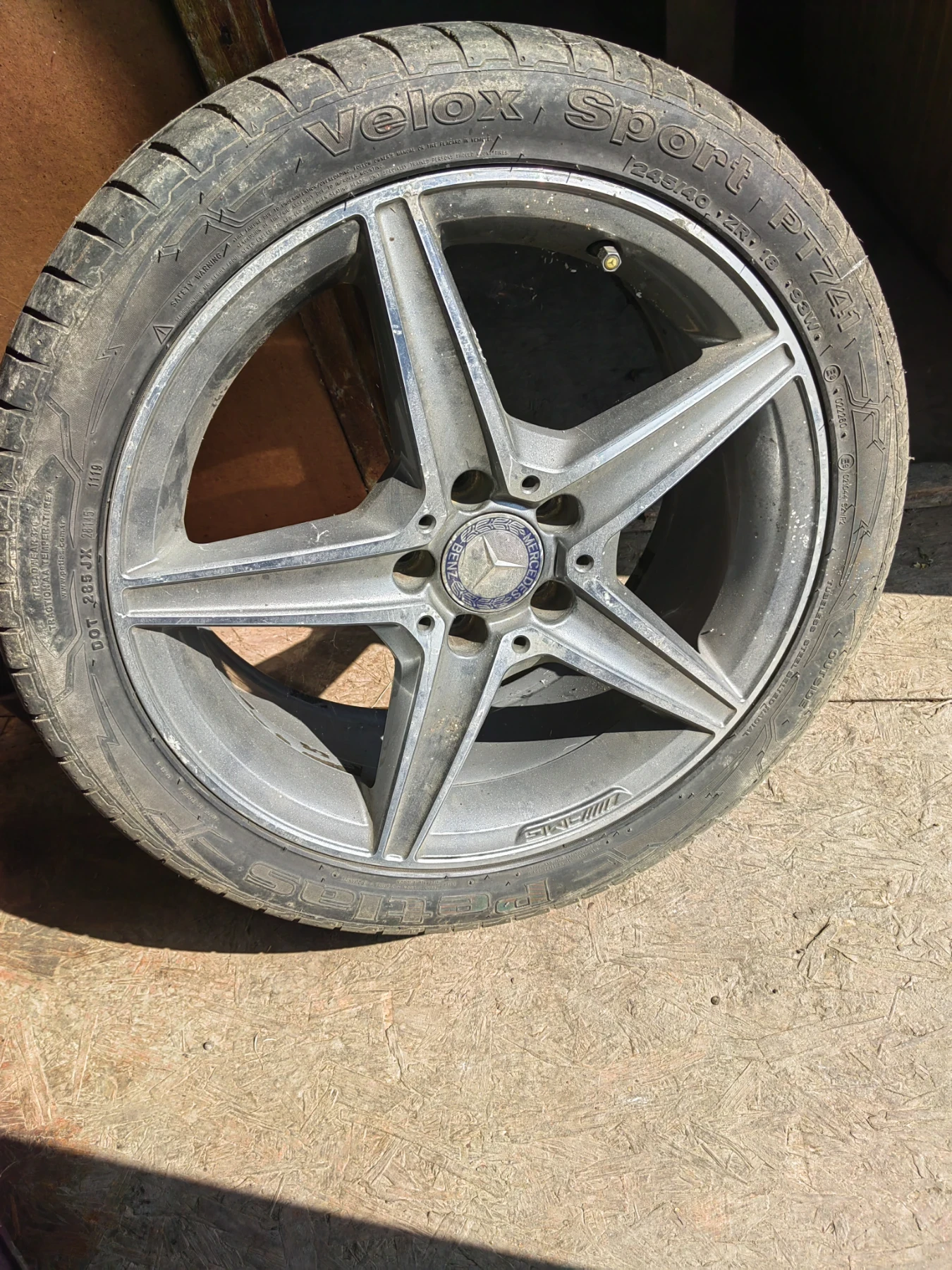���� � ������ 245/45R18 | Mobile.bg � ����������� 1