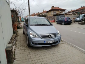Mercedes-Benz B 180 Комби, снимка 7