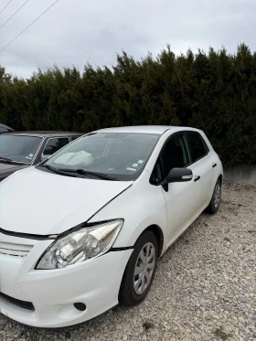 Toyota Auris, снимка 3