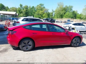 Tesla Model 3 AWD* LONG* RANGE* DUAL* MOTOR* ПАНО* ПОДГРЕВ* , снимка 4