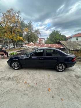 Mercedes-Benz C 220, снимка 3