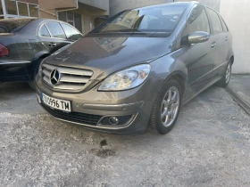     Mercedes-Benz B 200