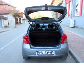 Toyota Yaris 1.3i Уникат, снимка 9