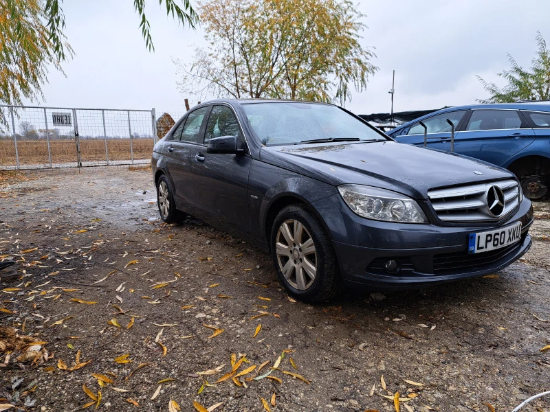 Mercedes-Benz C 220 220CDI, снимка 2 - Автомобили и джипове - 38822712