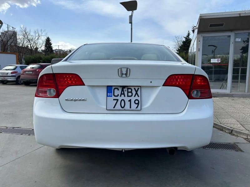 Honda Civic, снимка 6 - Автомобили и джипове - 49463394