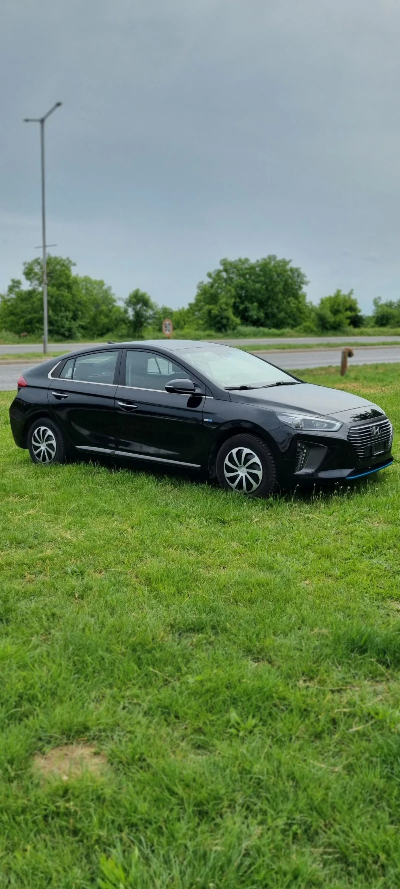 Hyundai Ioniq 1.6i Hybrid , снимка 5 - Автомобили и джипове - 53043770