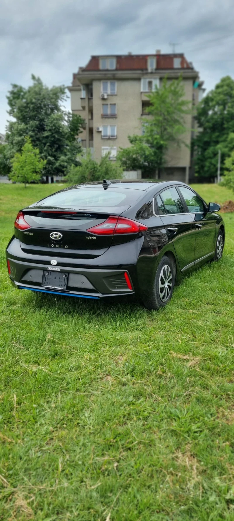 Hyundai Ioniq 1.6i Hybrid , снимка 7 - Автомобили и джипове - 53043770