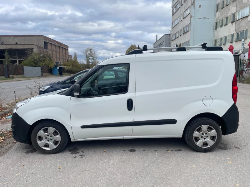 Opel Combo VAN 1.6 CDTI, снимка 2 - Автомобили и джипове - 52498527
