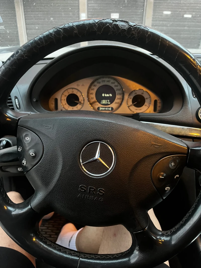 Mercedes-Benz E 320 Mercedes E320CDI , снимка 13 - Автомобили и джипове - 52633287