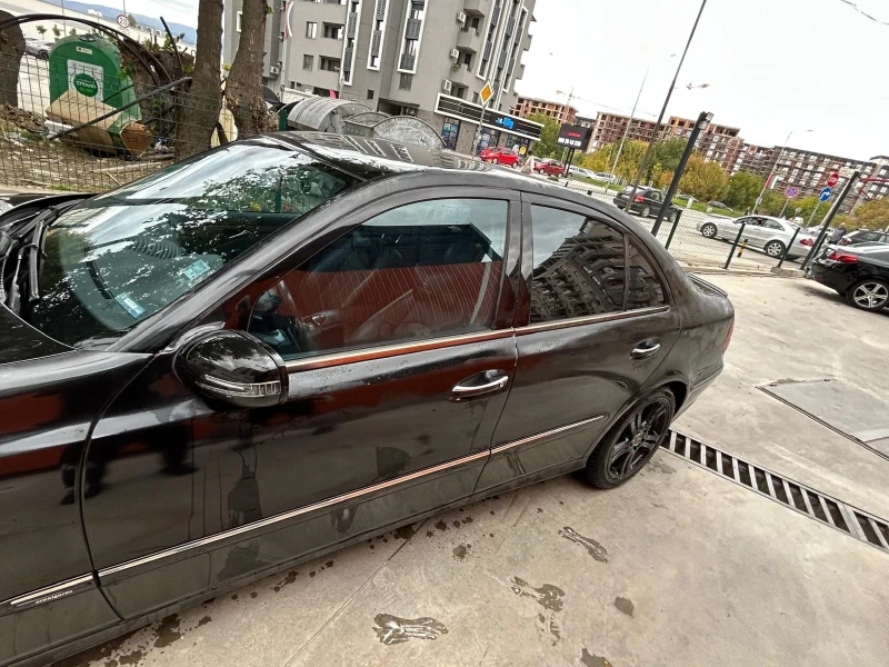 Mercedes-Benz E 320 Mercedes E320CDI , снимка 9 - Автомобили и джипове - 52633287