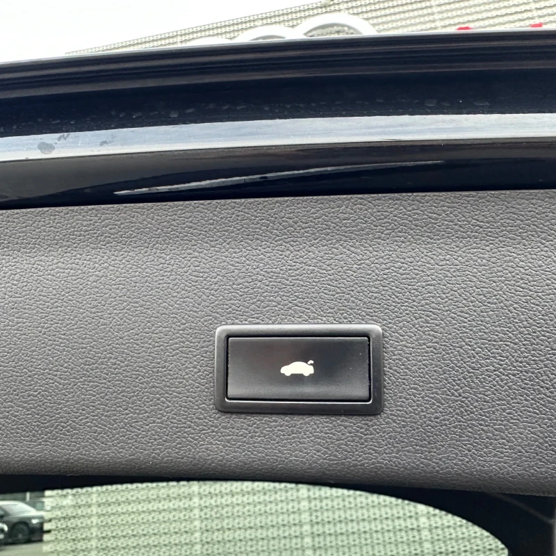 Audi A4 3.0TDi Quattro ZF B&O Distronic, снимка 10 - Автомобили и джипове - 52789223