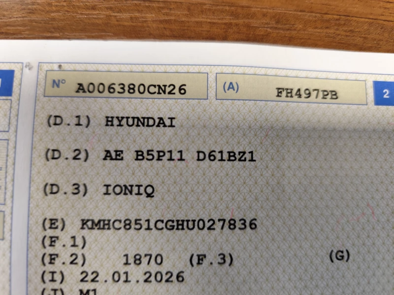 Hyundai Ioniq 1.6HYBRID* LED/XENON* NAVI* CAMERA* EURO6B* , снимка 16 - Автомобили и джипове - 53349594